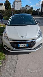 Peugeot 208 1.2 benzina 110cv aut. GT line