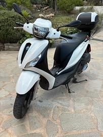Scooter Medley S 125