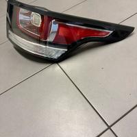 Range Rover Sport L494 Faro posteriore dx