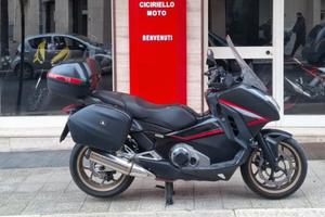 Honda Integra 750