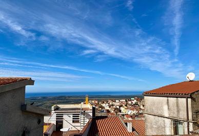Cuglieri: casa indipendente con vista mare