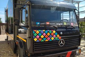 Autocarro per trasporto cose con sponda da 10 q.li