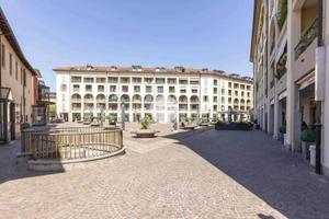 3 LOCALI A BOLLATE