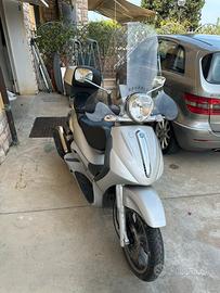 Piaggio Beverly 500