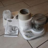6 in 1: cuoce a vapore, trita, frulla, omogeneizza