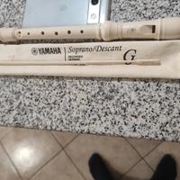 FLAUTO Yamaha YRS-24 per scuola elementare 