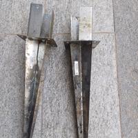 2 supporti per pali Standers in acciaio