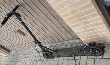 Monopattino elettrico Woow