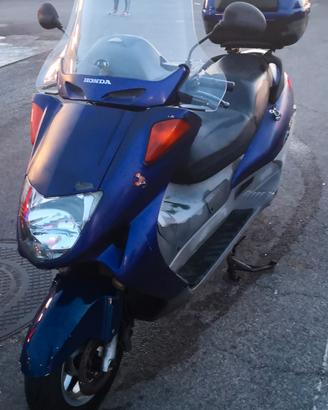 Honda Foresight 250