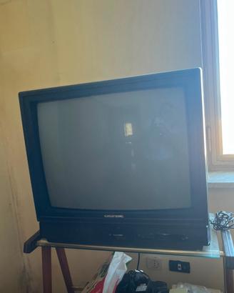 Televisore CRT Grundig con telecomando originale