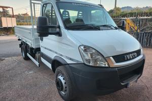 IVECO DAILY 60 ANNO 2011 EURO 5B PAT .C RIBALTABIL