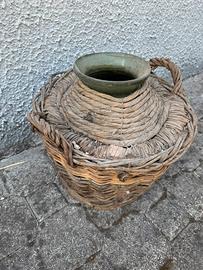 Antica damigiana vino vetro verde +paglia vimini