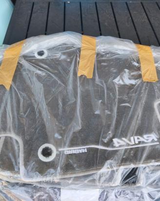 Tappetini per Toyota rav 4 originali usati poco