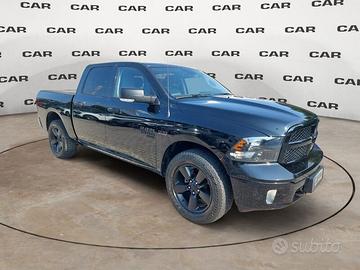 Dodge RAM 1500 CLASSIC 5.7 V8 GPL AT8 - iva e...