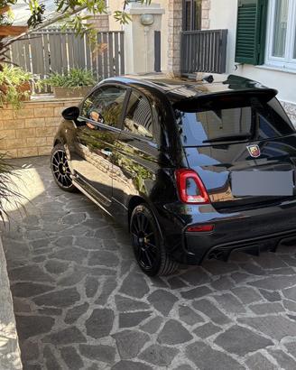 Abarth 595 2022 - Nero Metallizzato