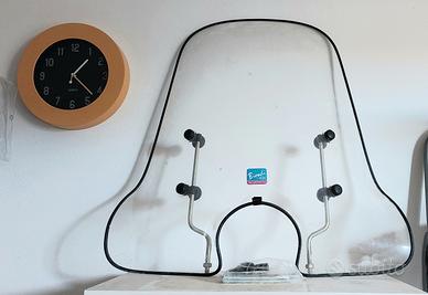 Parabrezza per vespa 