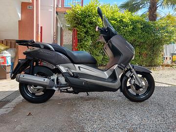 Yamaha xmax 250 