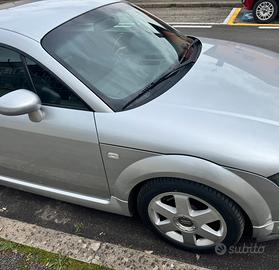 Audi TT quattro 225cv