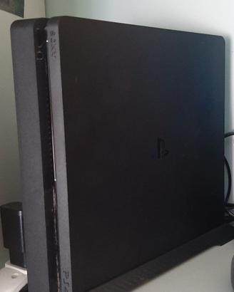 play 4