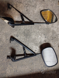 Specchi retrovisori e ruotino
