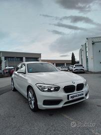 Bmw 118i 5p. Advantage