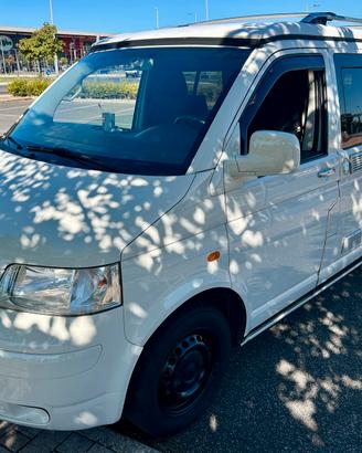 Volkswagen Transporter T5 1.9 TDi omologato camper