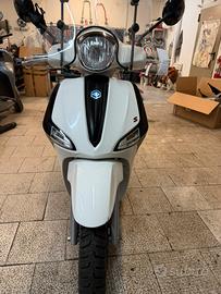 Liberty 150 tagliandato