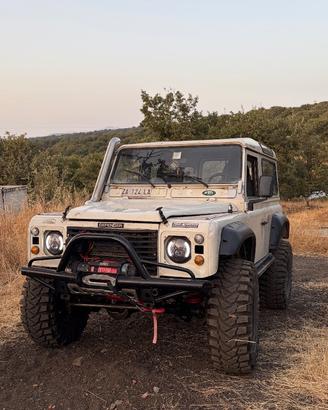 Defender m57