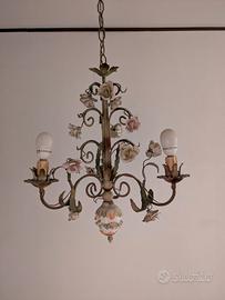 Coppia lampadari ferro battuto e ceramica