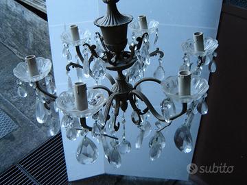 LAMPADARIO ANTICO IN OTTONE E VETRO