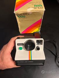 Polaroid 1000 land camera