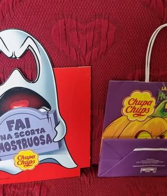 Chupa Chups x 2 Halloween Ghost Trick Or Treat Can