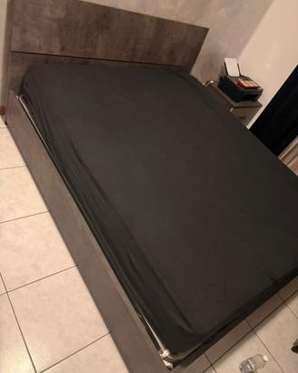 Letto matrimoniale