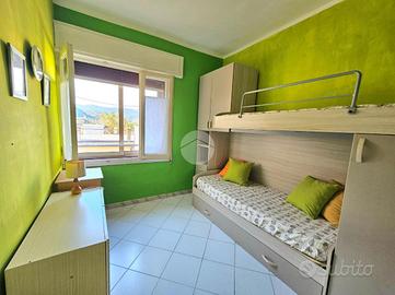 2 LOCALI A DIANO MARINA