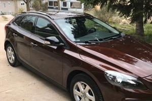 VOLVO V40 CROSS COUNTRY D2 DIESEL