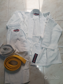 Completo karate bambino