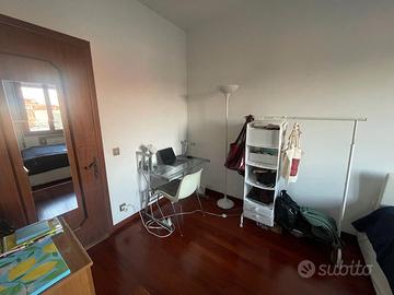 Stanza matrimoniale uso singola in via sorio