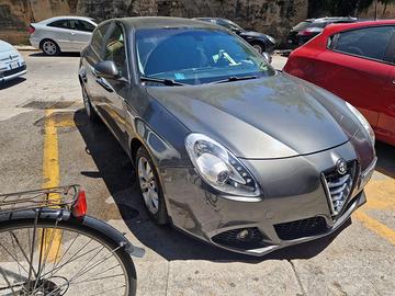Alfa Giulietta 1.6 jtdm progression 2012
