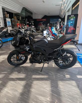 Aprilia Tuono 125