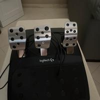 simulatore di guida logitech