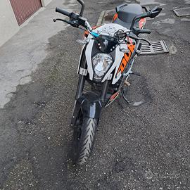 KTM 125 Duke - 2013