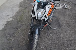 KTM 125 Duke - 2013