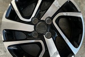 Cerchi in lega Peugeot 108 Allure