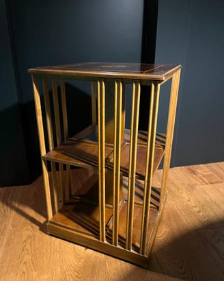 Libreria girevole in legno
