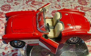 modellino chevrolet corvette 1957 scala 1/24 19 cm