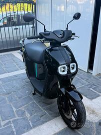 Yamaha neos elettrico