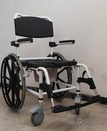 carrozzina doccia disabili