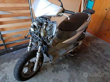 scooter incidentato 