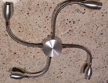 Lampada/Applique da parete con 4 Led