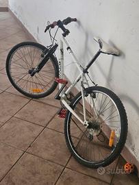 bicicletta btwin con modifiche aggiunte 